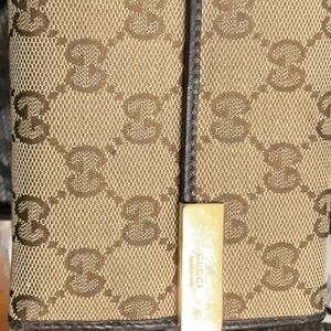 Limited edition, Gucci, wallet, rare used lux no rubbing on canvas final sale